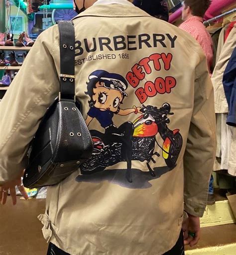 burberry betty boop